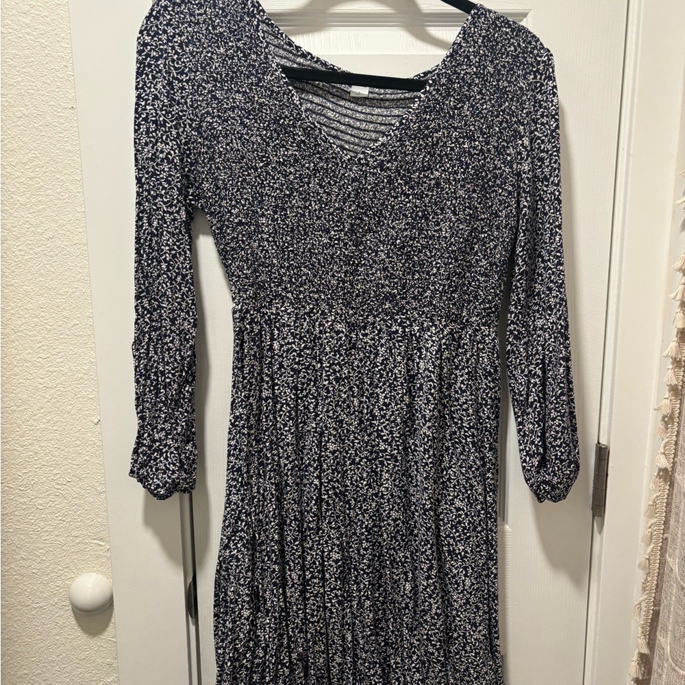 Old Navy Black and White Floral Dress